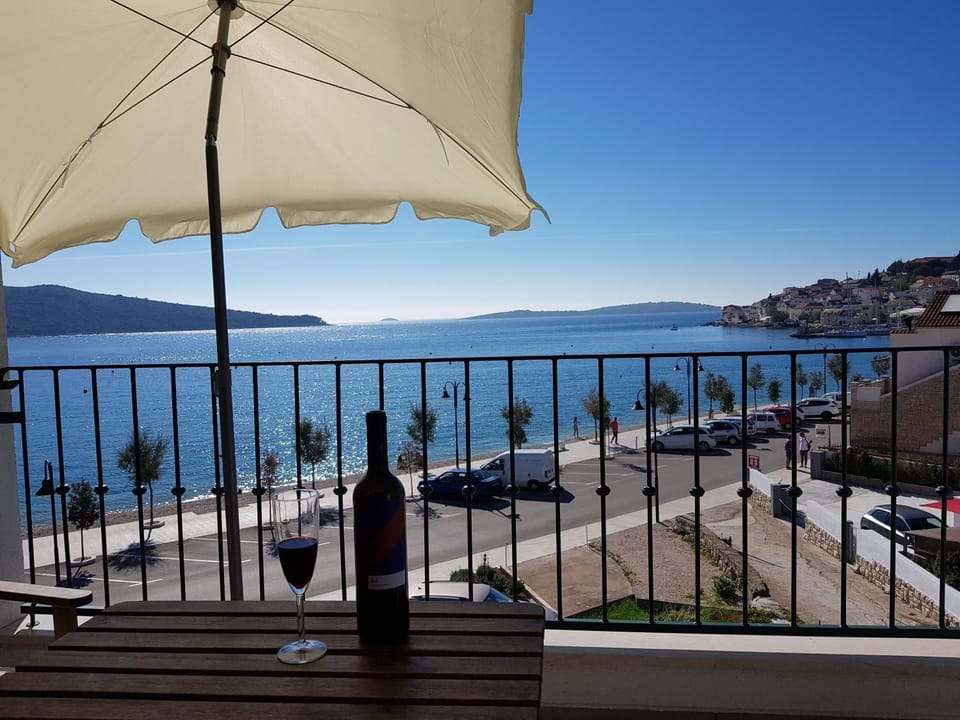 Balcony/Terrace, City view, Sea view