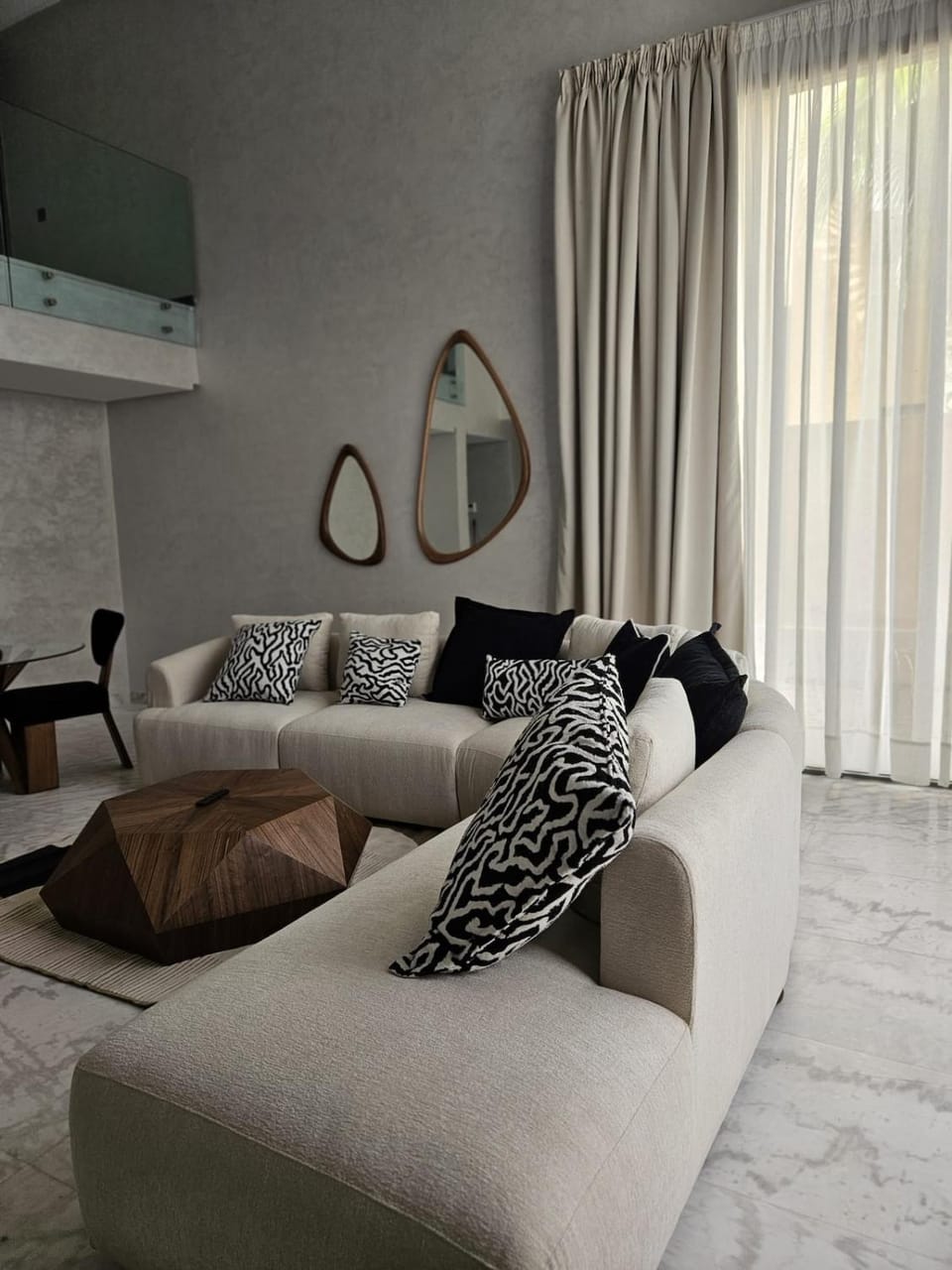 Loft confort, lumineux, avec accès piscine dans une résidence sécurisée Apartment in Marrakesh