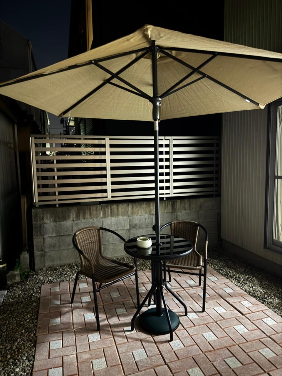 Property building, Seating area