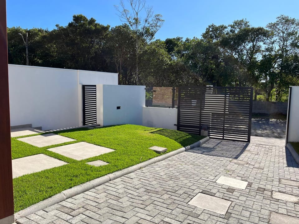 Residencial Canto da Barra House in Florianopolis