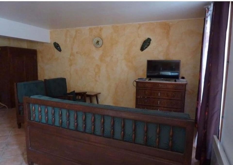 Ferme au pied du luberon House in Lourmarin