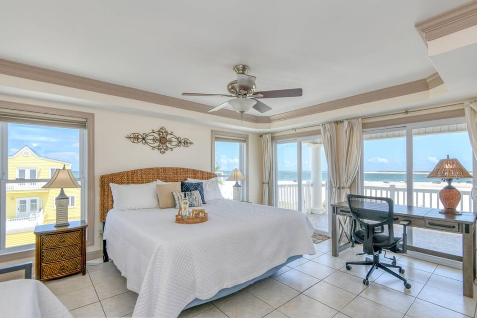 A Pirate's Paradise House in Vilano Beach