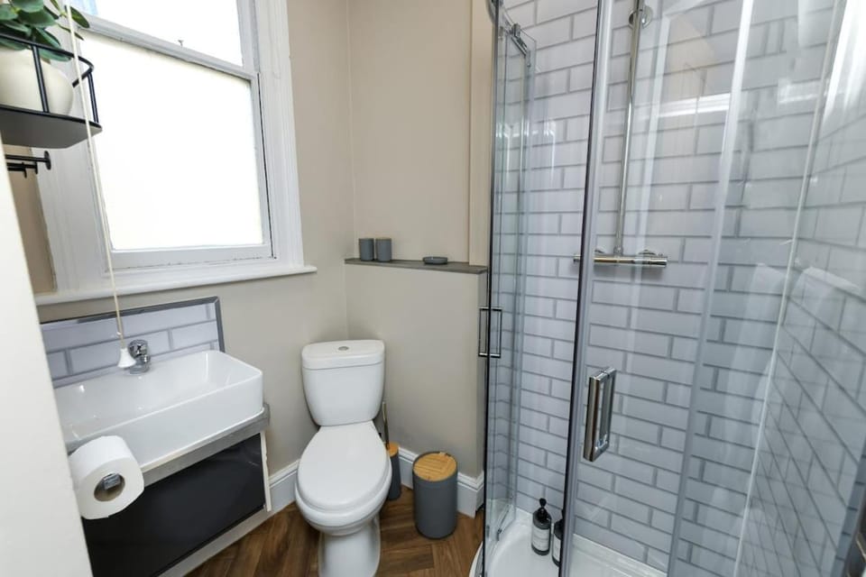 1 Bed Apt Next to Market Square & Transport Links Apartment in Nottingham