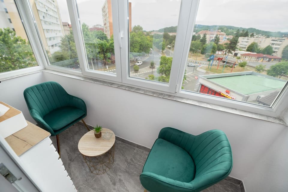 Day, View (from property/room), Balcony/Terrace, Seating area