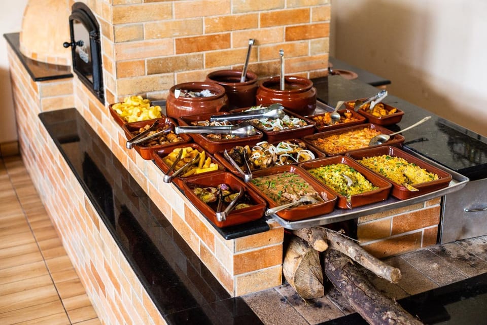 Restaurant/places to eat, Food and drinks, Lunch