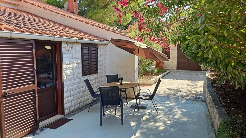 Patio, Garden