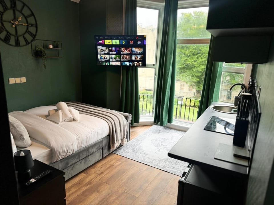 Dudy Studios At Brighton City Center Apartment in Hove