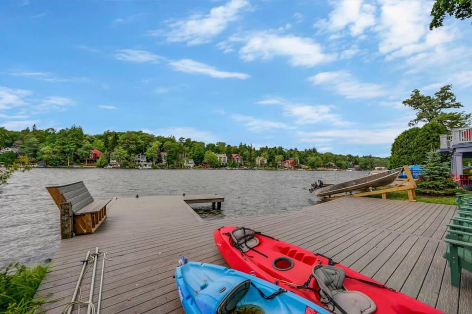 beautiful lakefront lodge House in Hickory Run State Park
