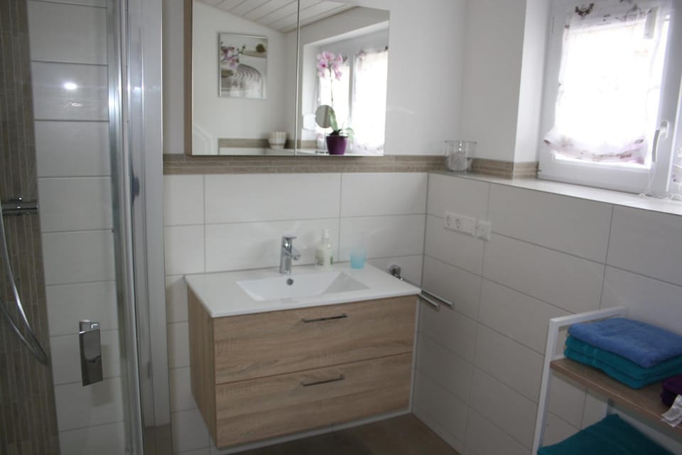 Ferienwohnung am Fuße der Burg Hohenzollern OG Apartment in Baden-Württemberg