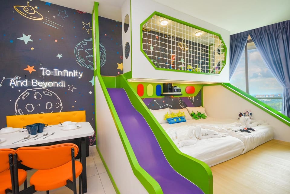 Macrolink Medini Theme Suite by Nest Home - Near Legoland Apartment in Johor