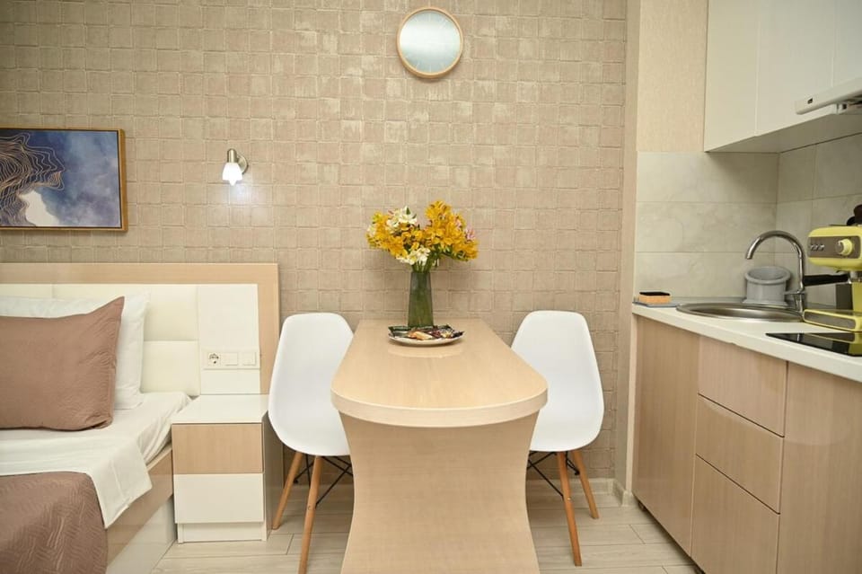 Seaview Studio Prime Location Apartment in Batumi