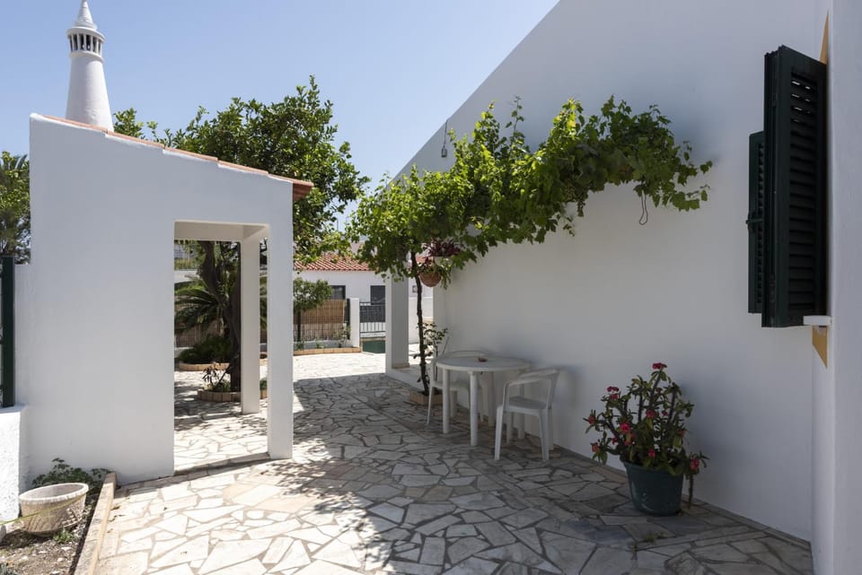 Vila Coelho - City center with pool by HD Villa in Albufeira