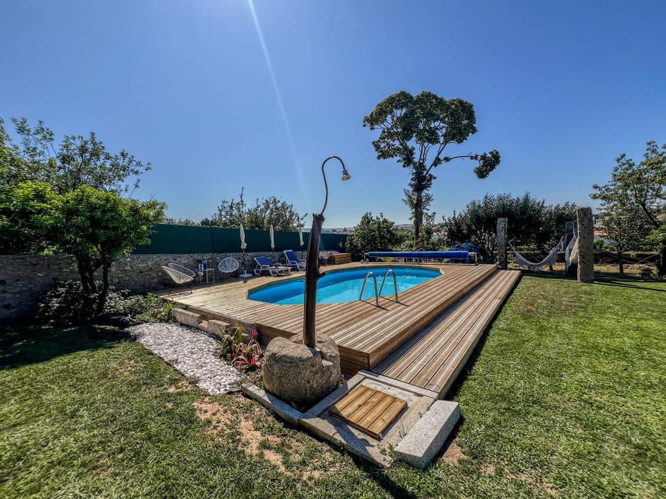 Day, Natural landscape, Garden, Balcony/Terrace, Garden view, Pool view, Swimming pool, sunbed
