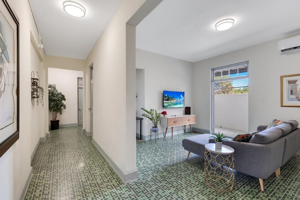 Communal lounge/ TV room, Living room