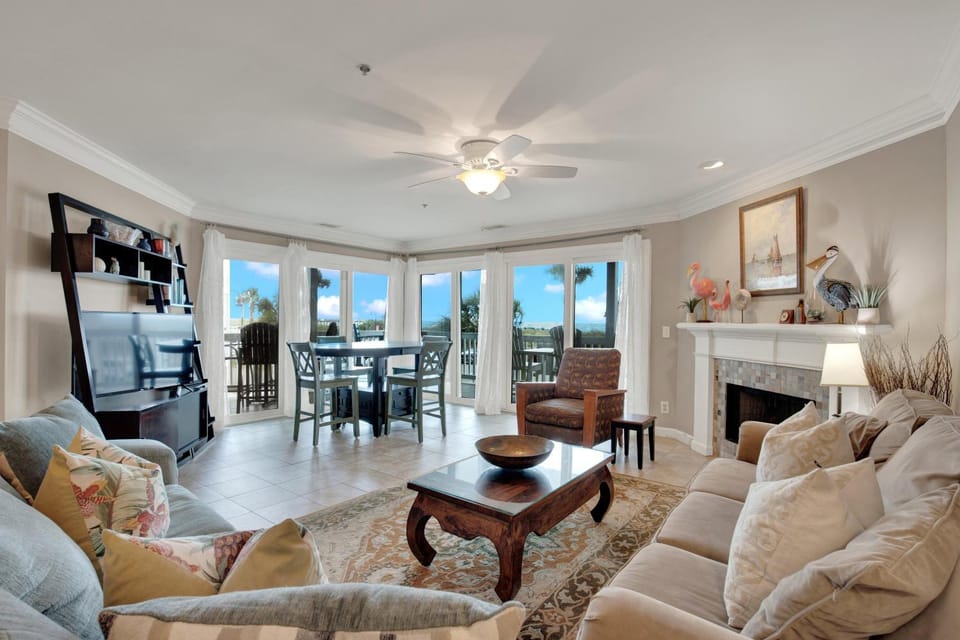 Sunrise Surf House in Tybee Island