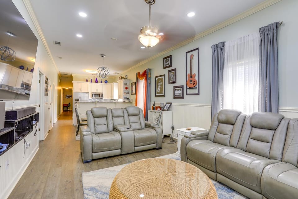 Family Home w/ Fenced Backyard in New Orleans! House in Ninth Ward