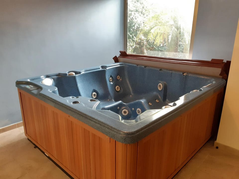 Hot Tub