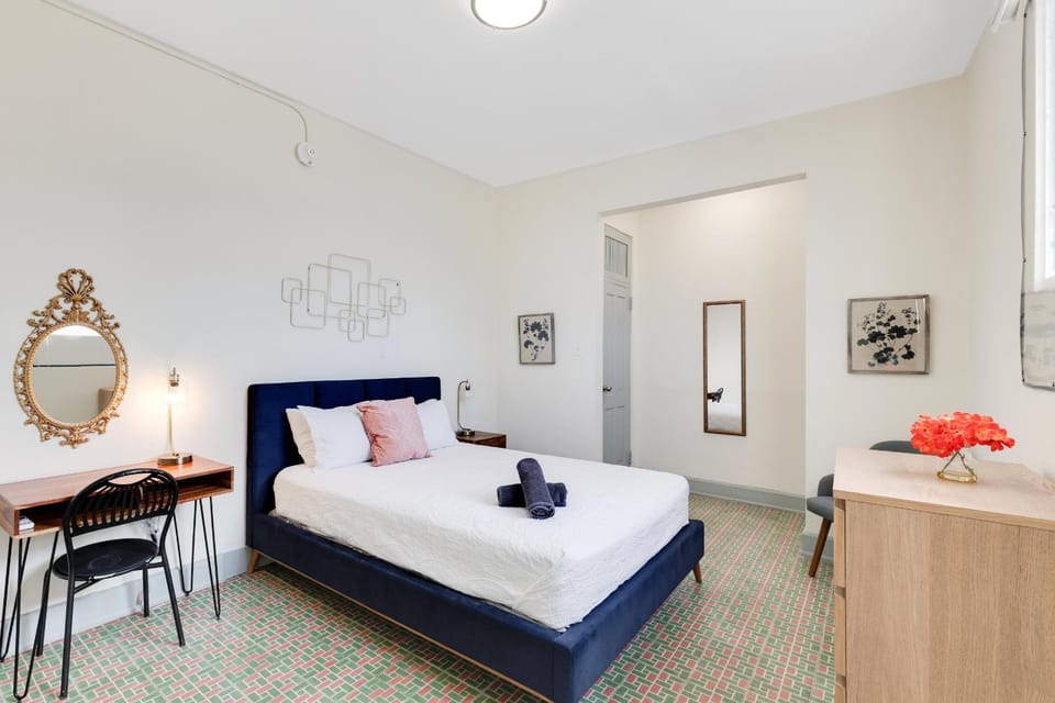 Bed, Bedroom