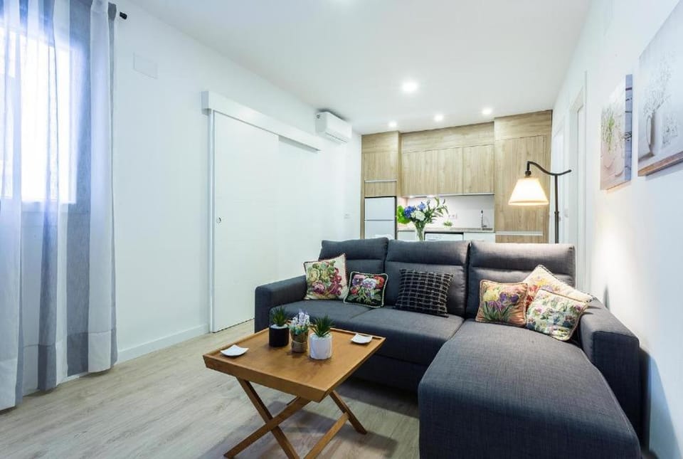 Living room, air conditioner