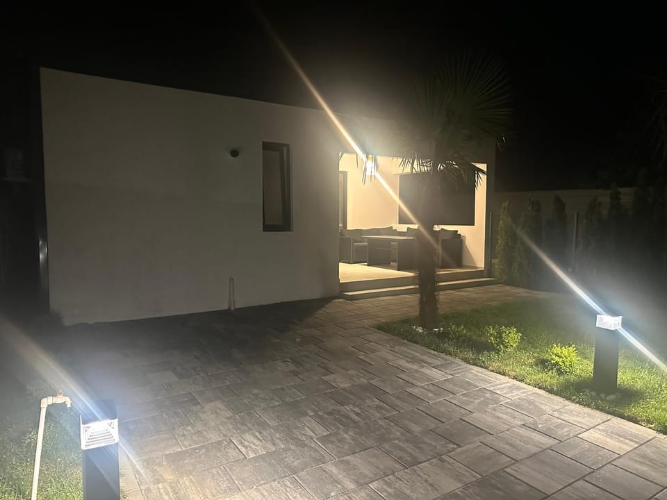 Property building, Garden
