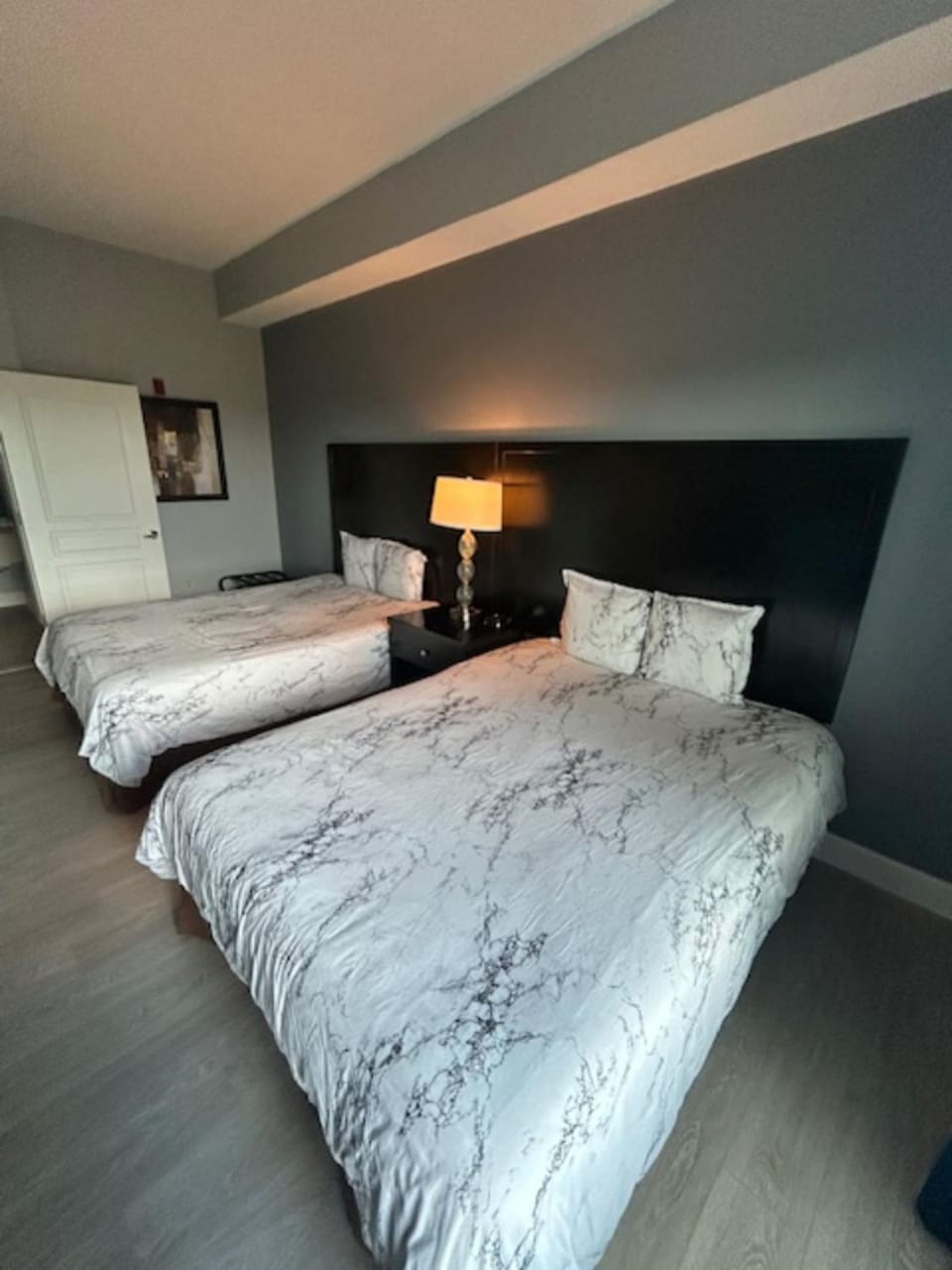 Condo near Disney Springs-Free shuttle to Parks House in Orlando