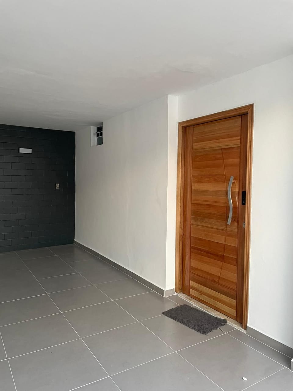 Property building, Facade/entrance, Parking