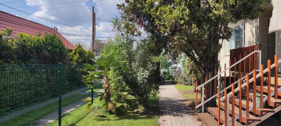 Property building, Day, Garden, Garden view