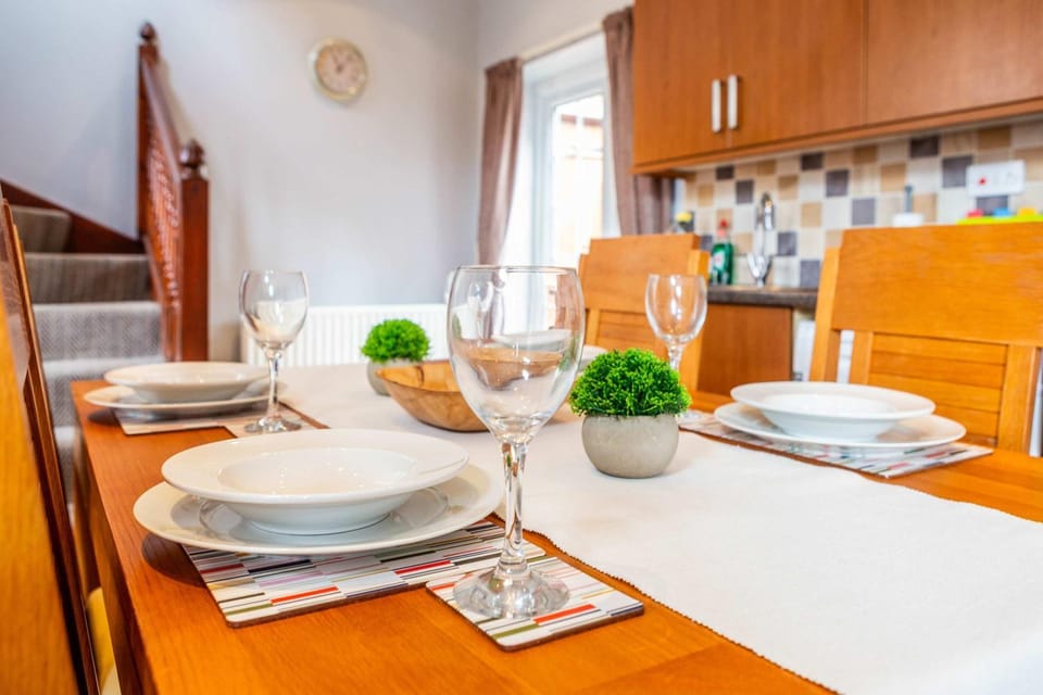 Lovely 3 Bedroom Home in South Shields by Beach House in North Shields