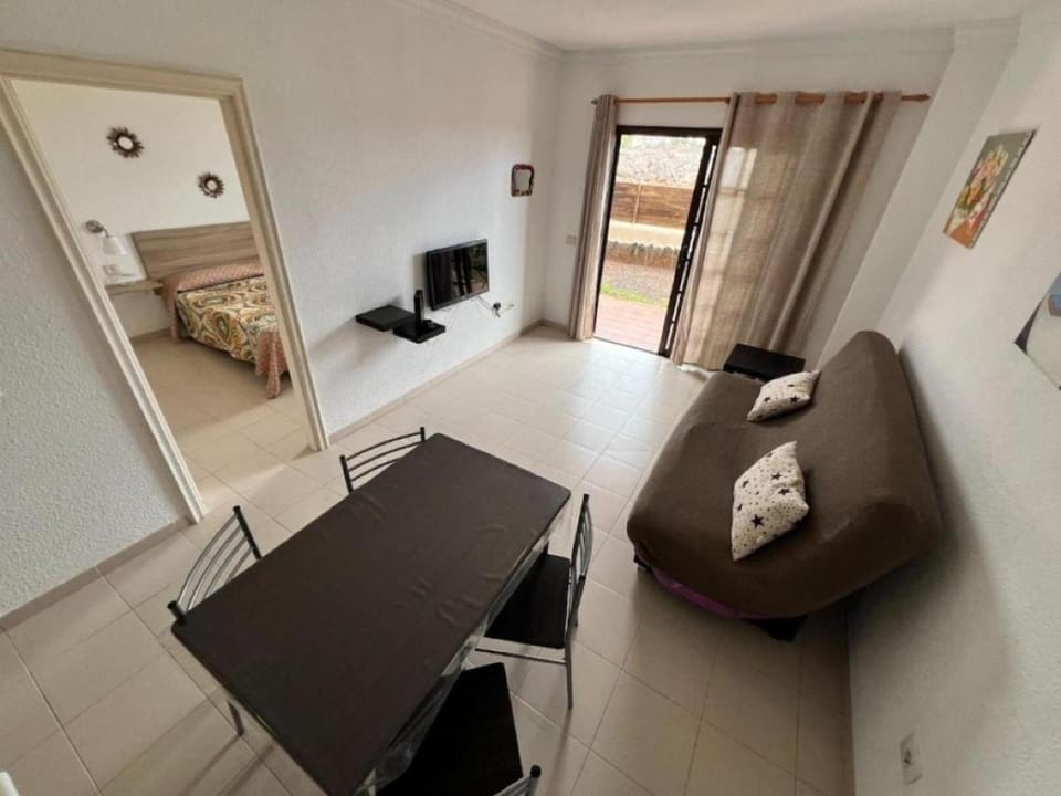 TV and multimedia, Living room, Dining area