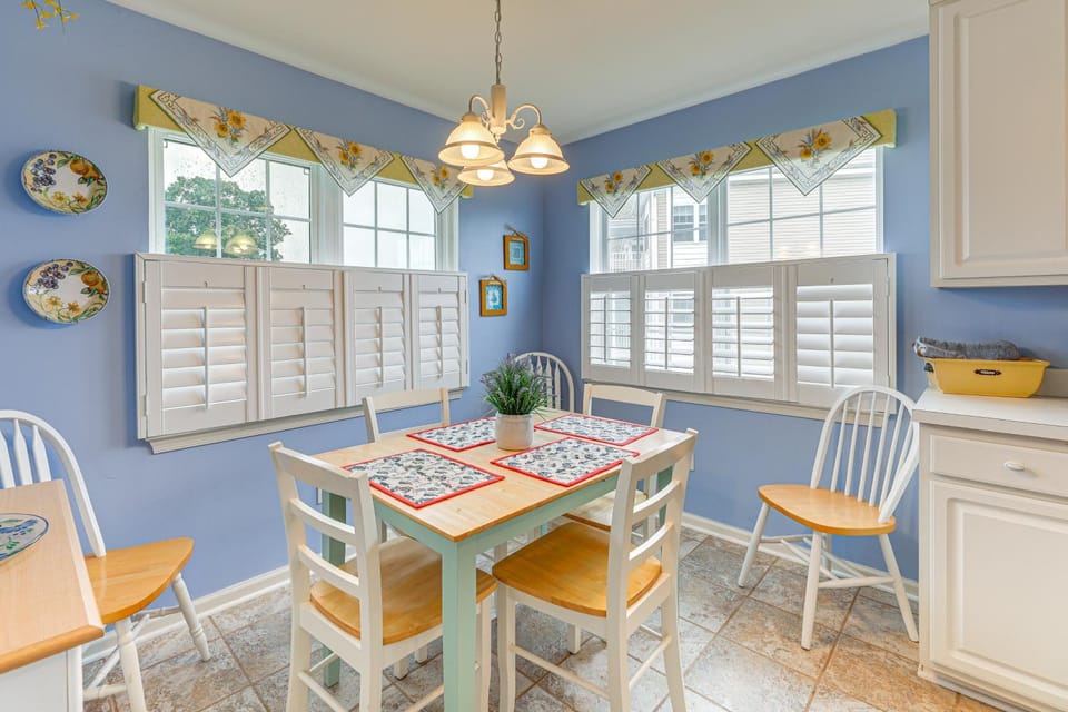 Swim, Boat & Explore: Marsh-Front Gem in Delaware! House in Sussex County
