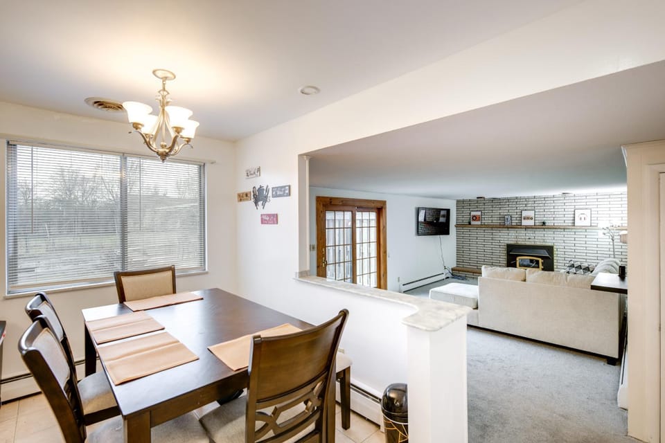 Deck & Seasonal Pool: Spacious Home Near Buffalo! House in New York