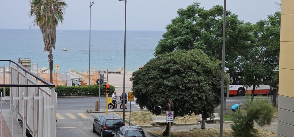 Balcony/Terrace, Balcony/Terrace, City view, Sea view