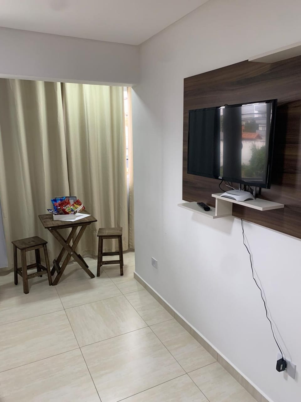 TV and multimedia, Dining area