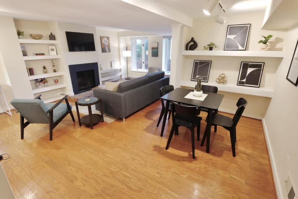 DC Dweller Eastern Market Gem Apartment in Capitol Hill