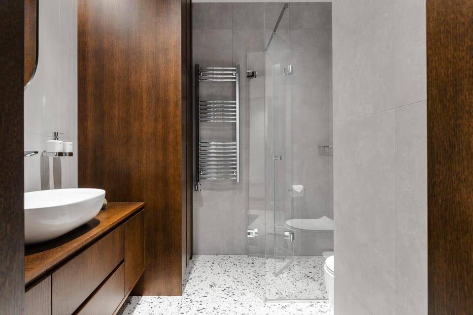 Shower, Bathroom