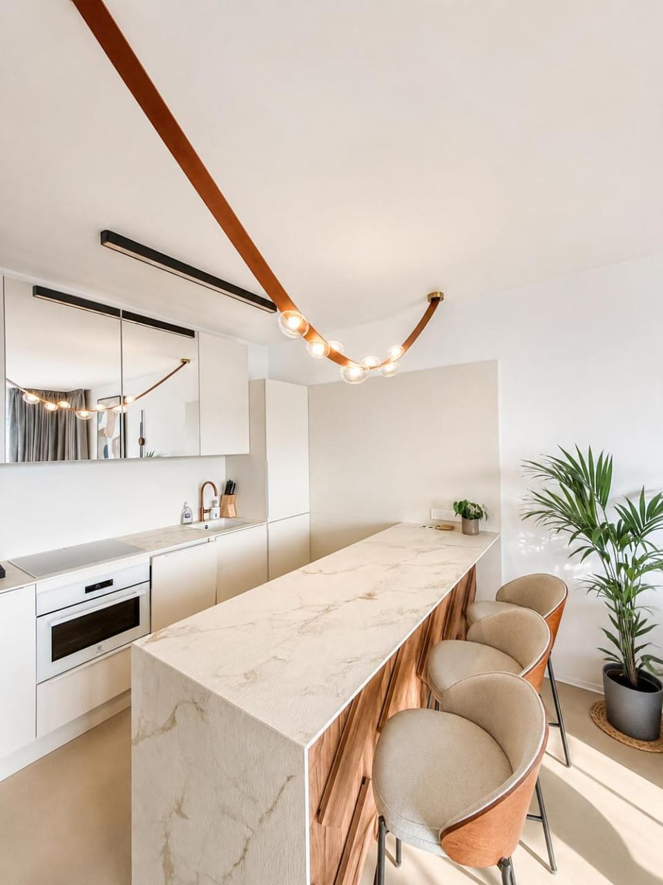 Kitchen or kitchenette, Dining area, kitchen