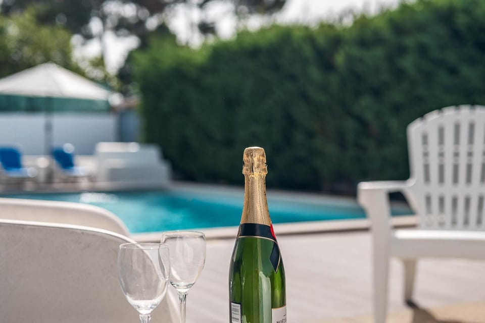 Patio, Day, Pool view, Swimming pool, Drinks