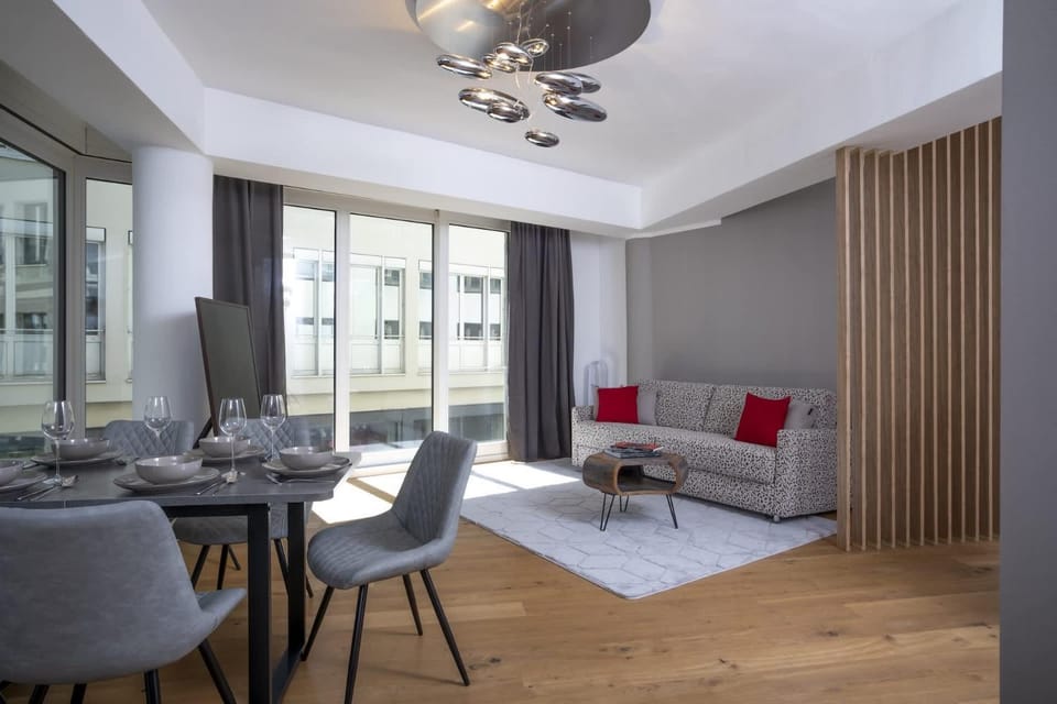 Living room, Seating area, Dining area