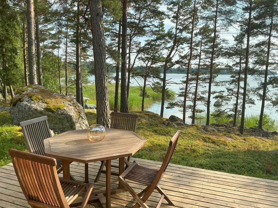 Natural landscape, Balcony/Terrace, Dining area, Sea view