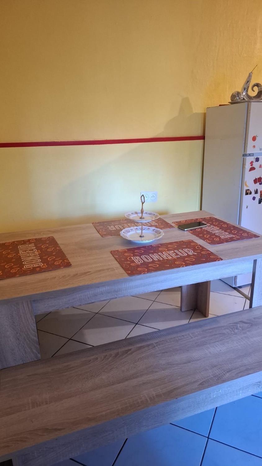 Appartement Darna - NETFLIX - WIFI - Terrasse avec jardin privée Apartment in Occitanie