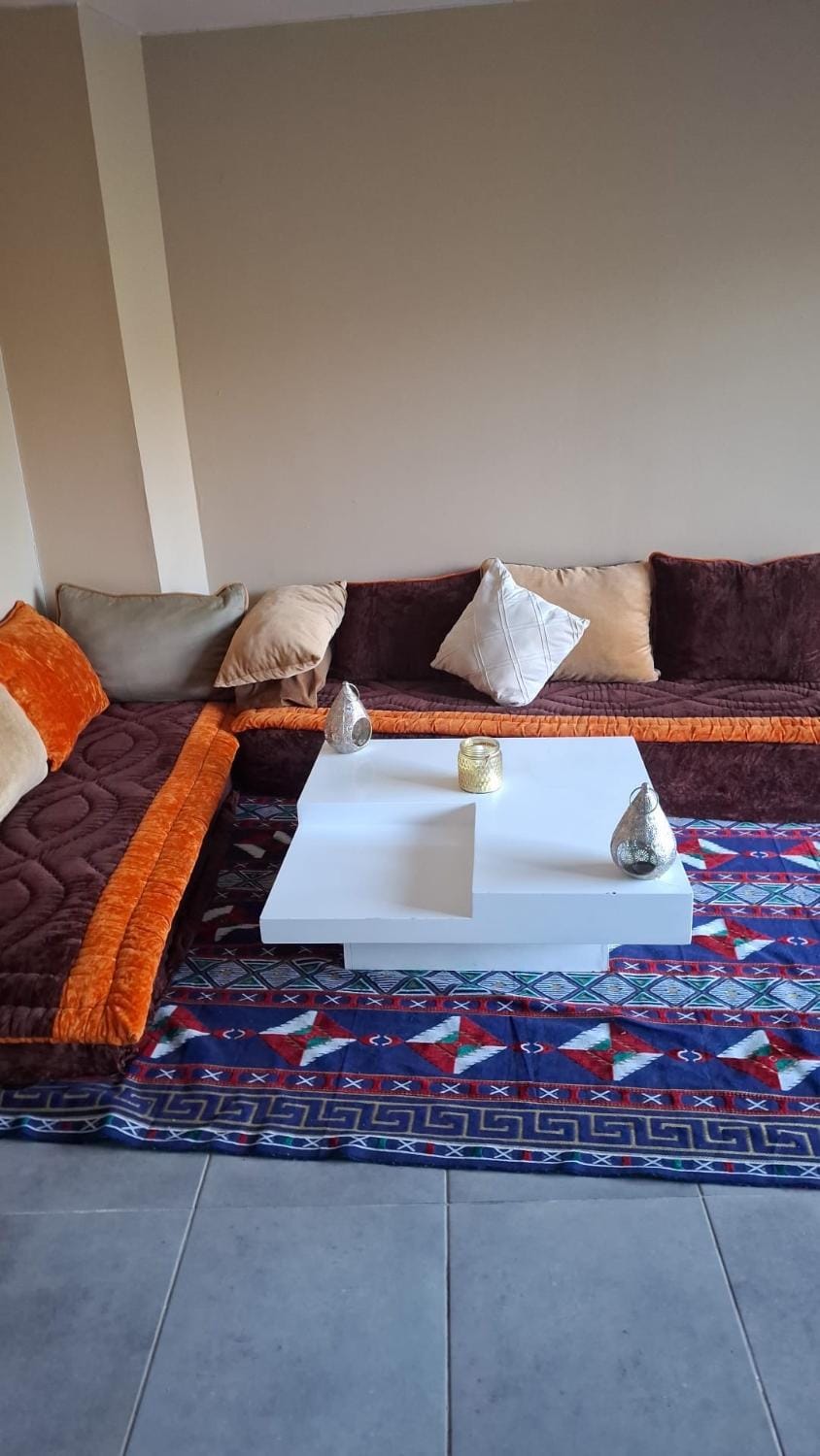 Appartement Darna - NETFLIX - WIFI - Terrasse avec jardin privée Apartment in Occitanie