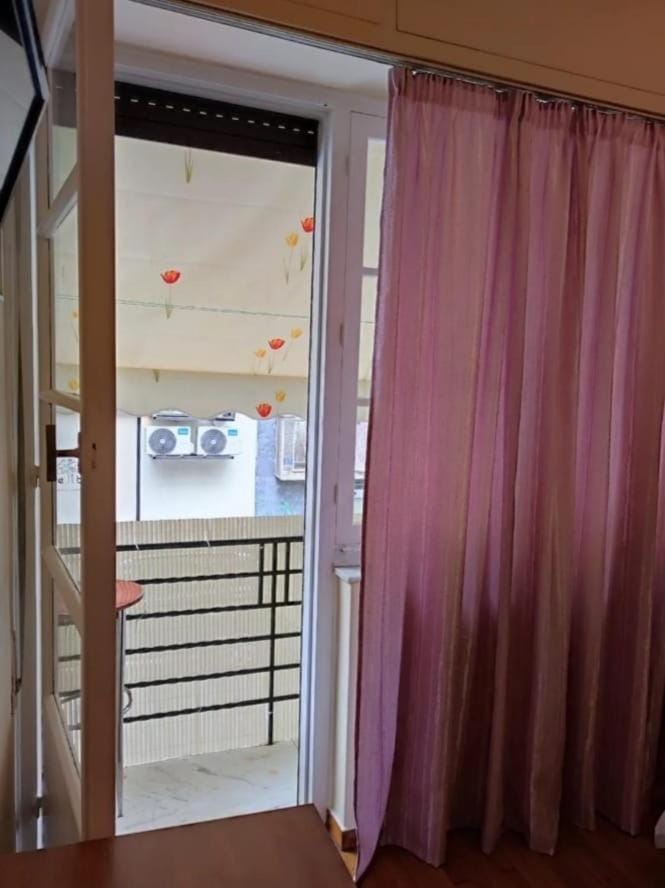 Acharnon room Bed and Breakfast in Athens