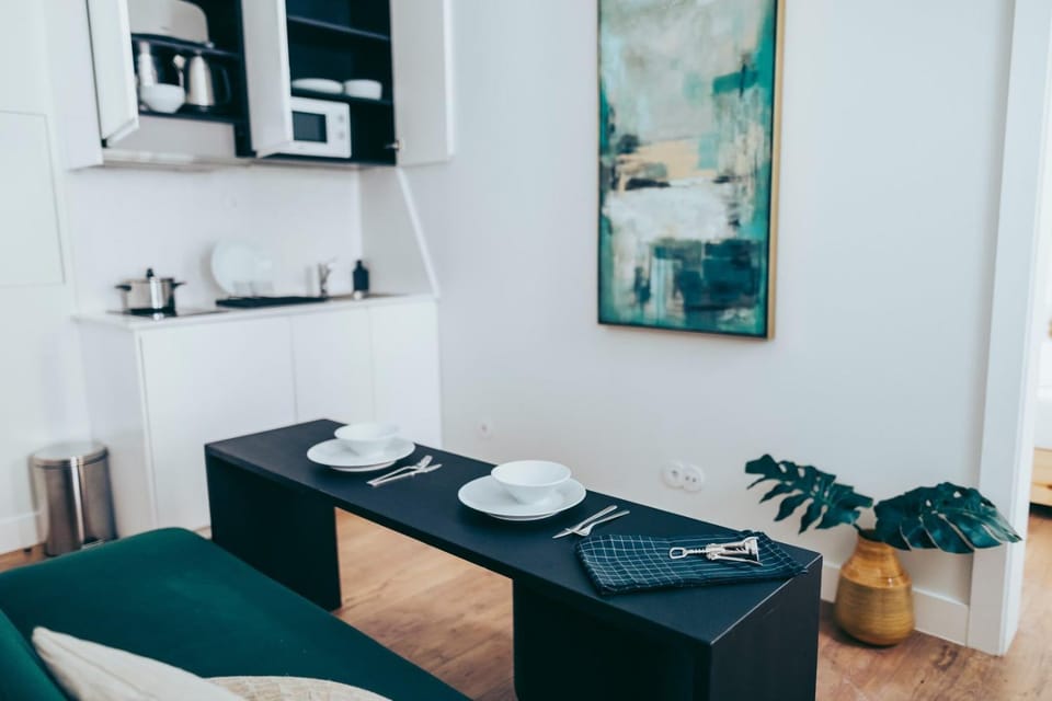 Cozy and Quiet 1BR - Intendente | By Airnest Apartment in Lisbon