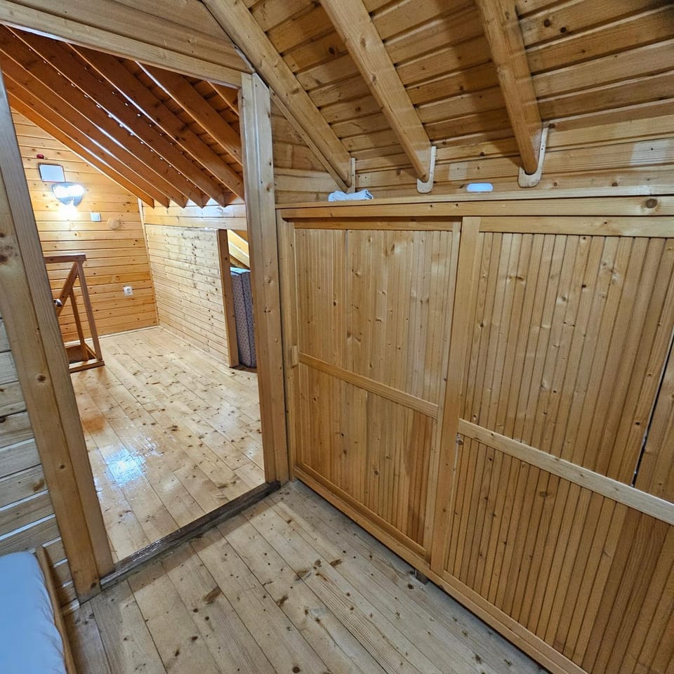 Magic Cottage From Paradise House in Serbia