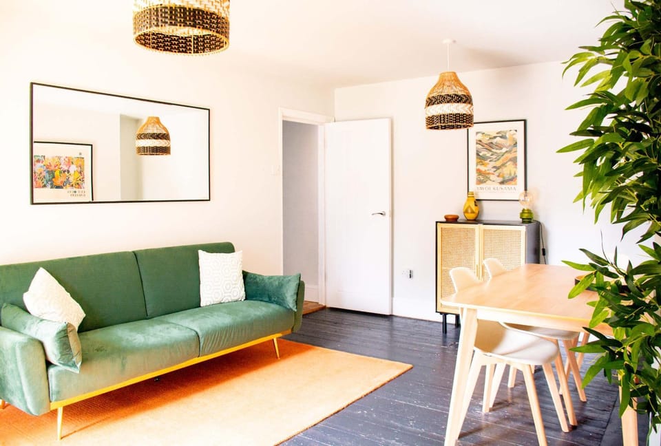 Rosa's Retreat Apartment in England
