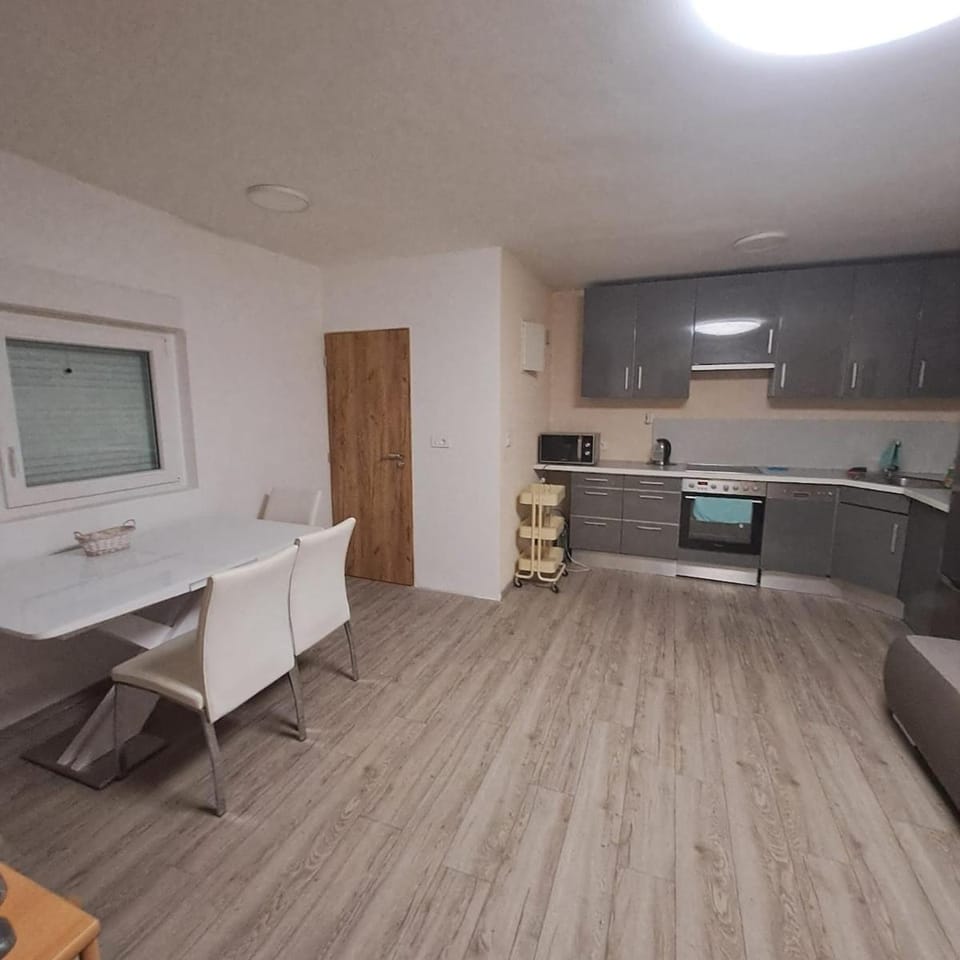 Gemütliches Haus mit Terrasse Apartment in Zadar County