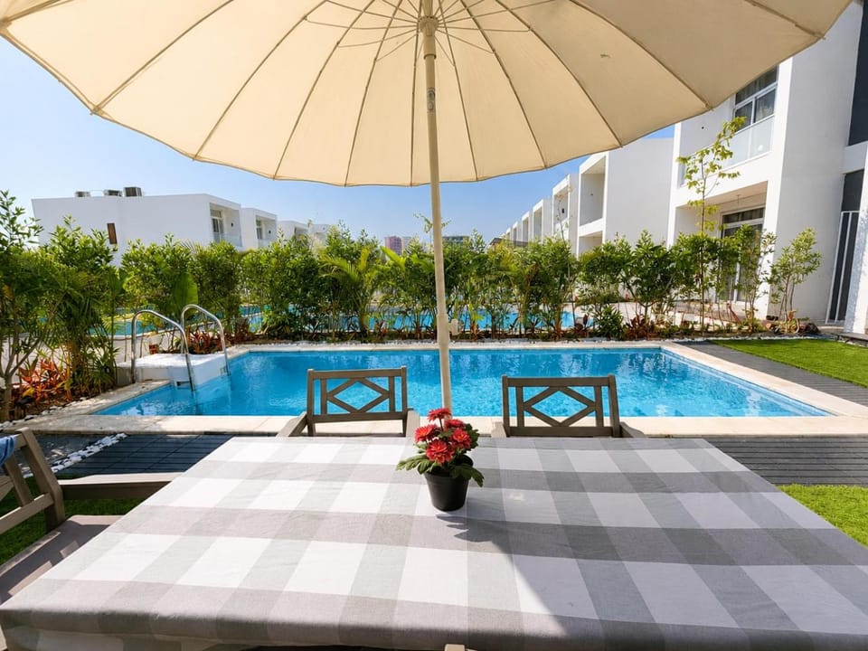 Spacious Private Villa Private Pool, Garden, Ideal for Long Stay in Alamein Villa in Egypt