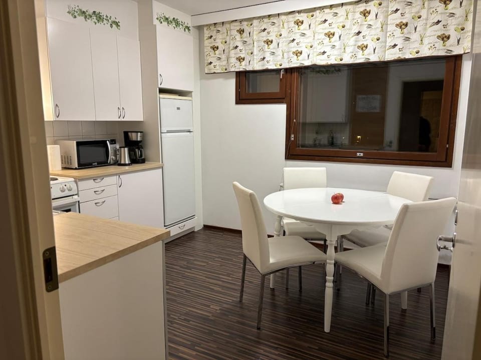 Tilava ja viihtyisä kaksio Turussa Apartment in Finland