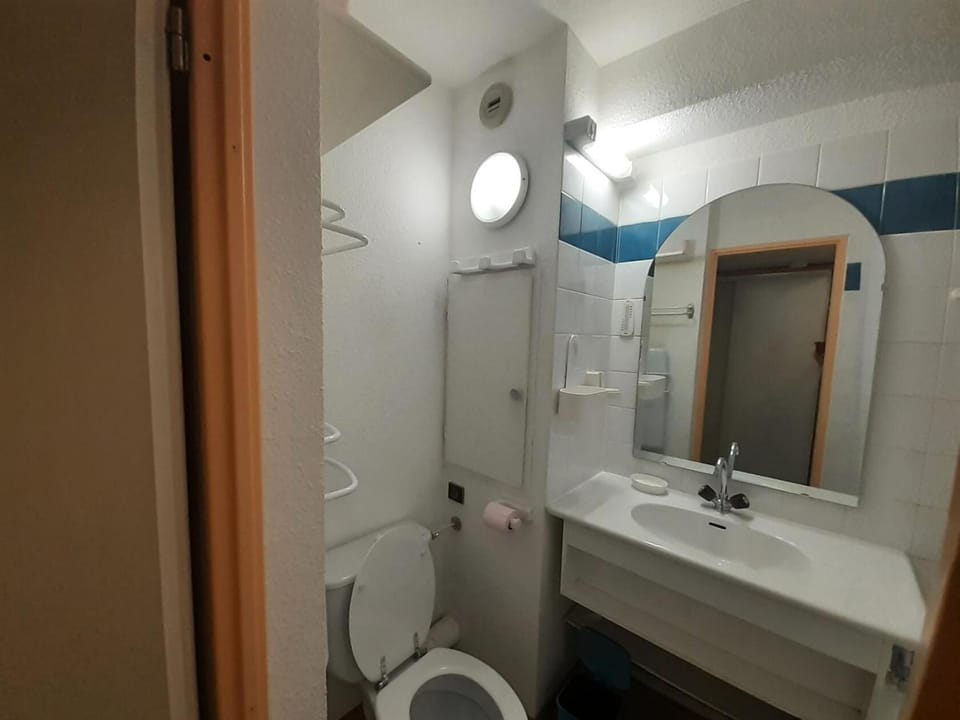 Résidence Chaviere - Studio pour 3 Personnes MAE-8153 Apartment in Piedmont