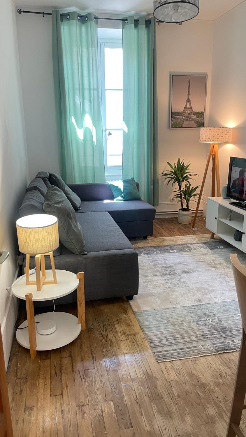 MEAUX Centre Vue Cathédrale RDC Cosy Apartment in Île-de-France